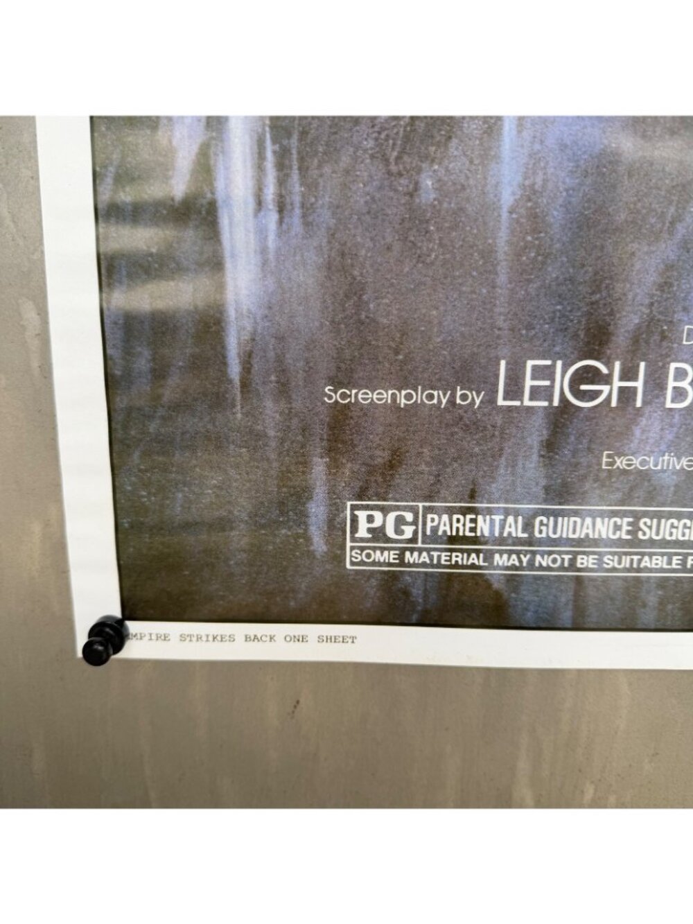 THE EMPIRE STRIKES BACK MOVIE POSTER 27x40 Style A Zig Zag licensed Reprint 1995 - Picture 8 of 13